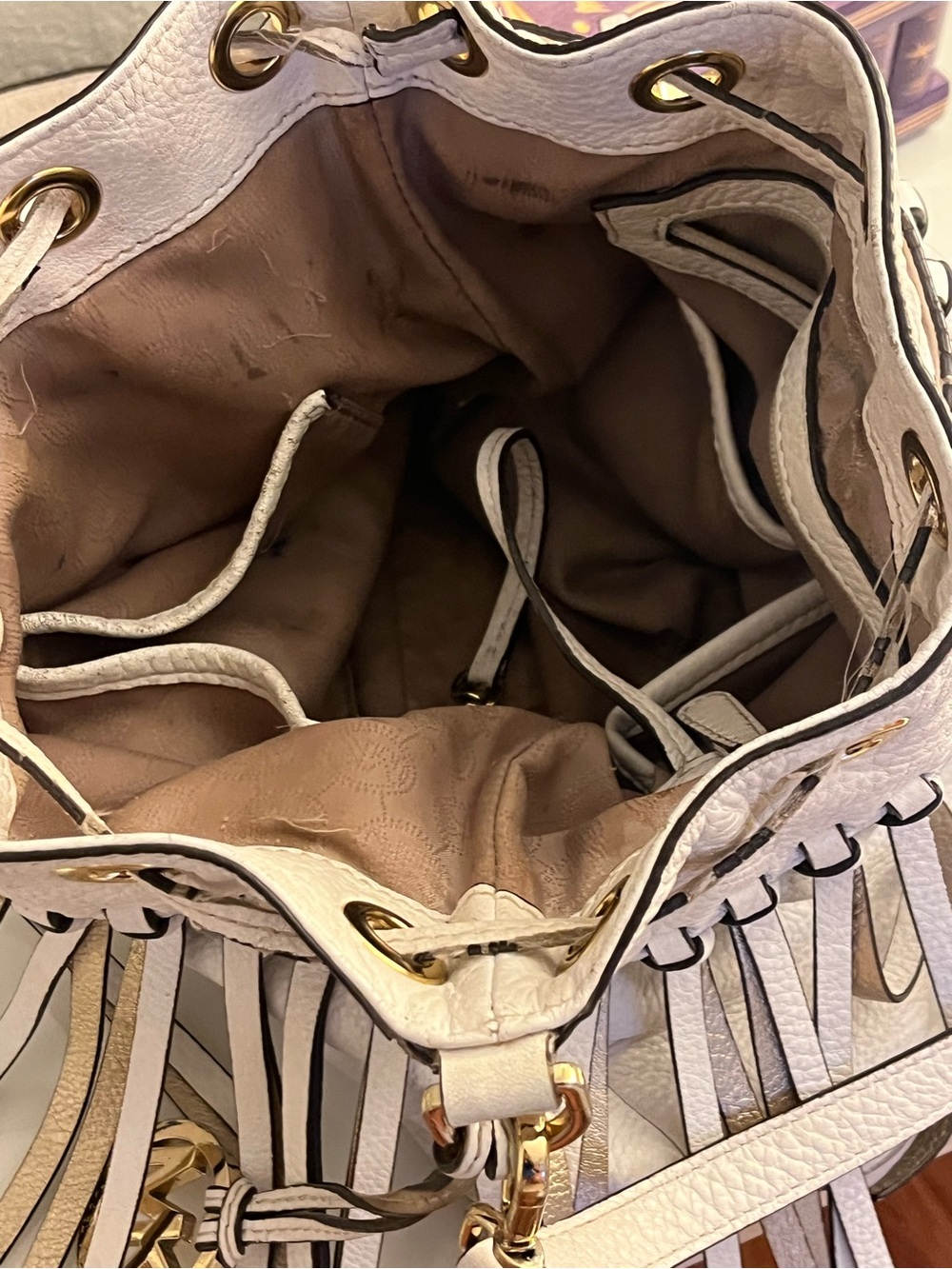 Michael Kors Cream and Brown Leather Fringe Drawstring Shoulder Bag - Picture 7 of 9